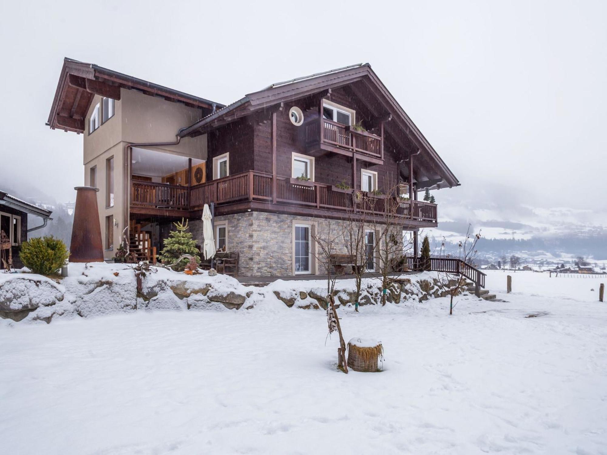 Apartment In Neukirchen Am Gro Venediger Wald im Pinzgau Exterior foto