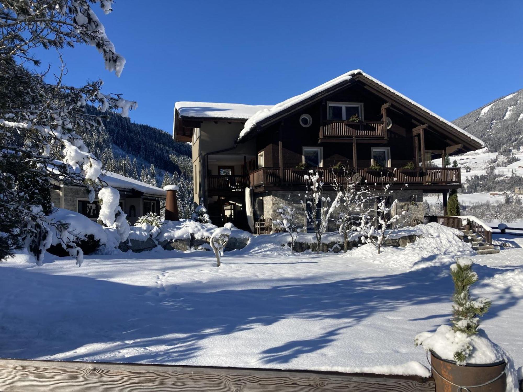 Apartment In Neukirchen Am Gro Venediger Wald im Pinzgau Exterior foto