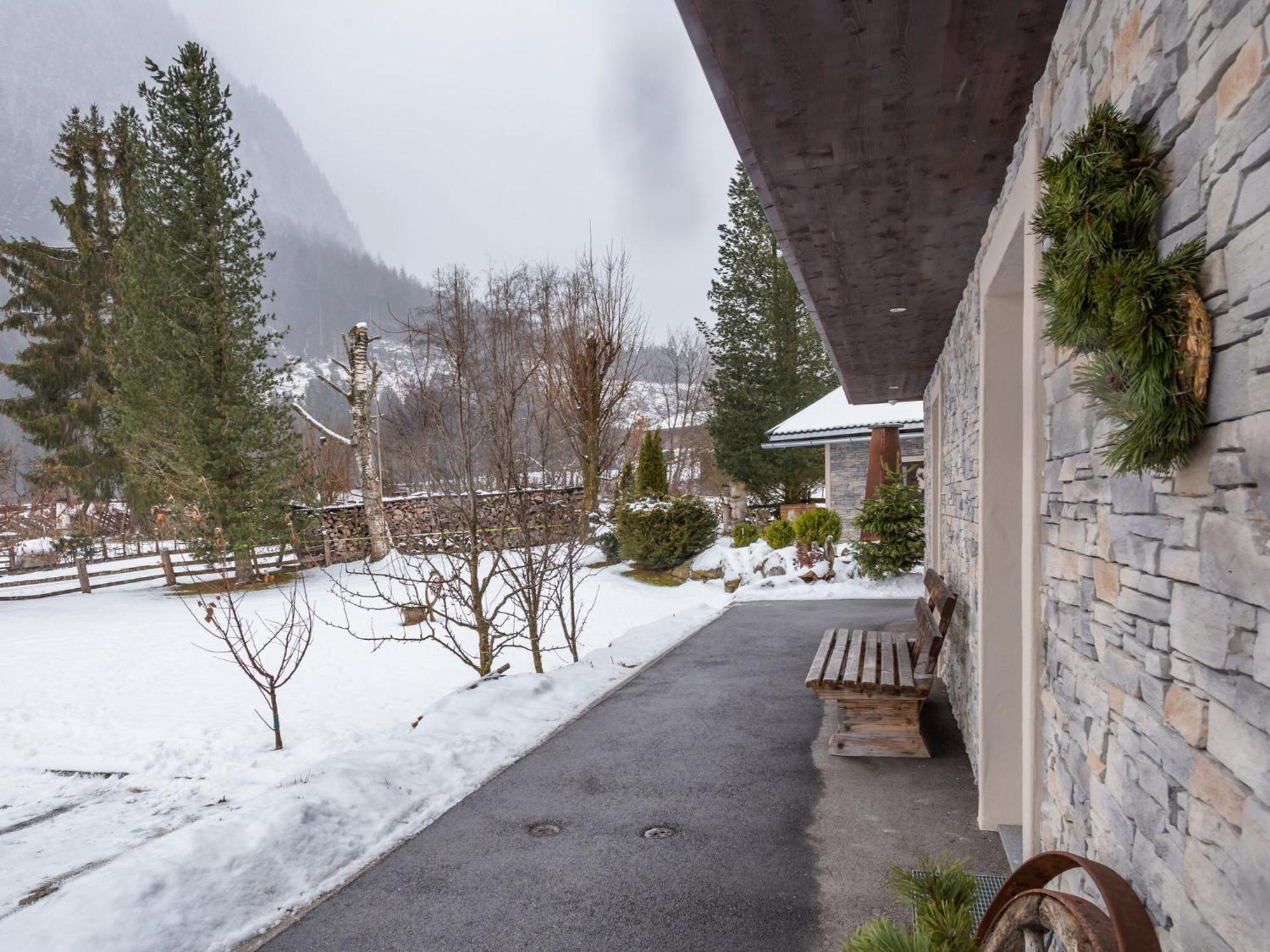 Apartment In Neukirchen Am Gro Venediger Wald im Pinzgau Exterior foto