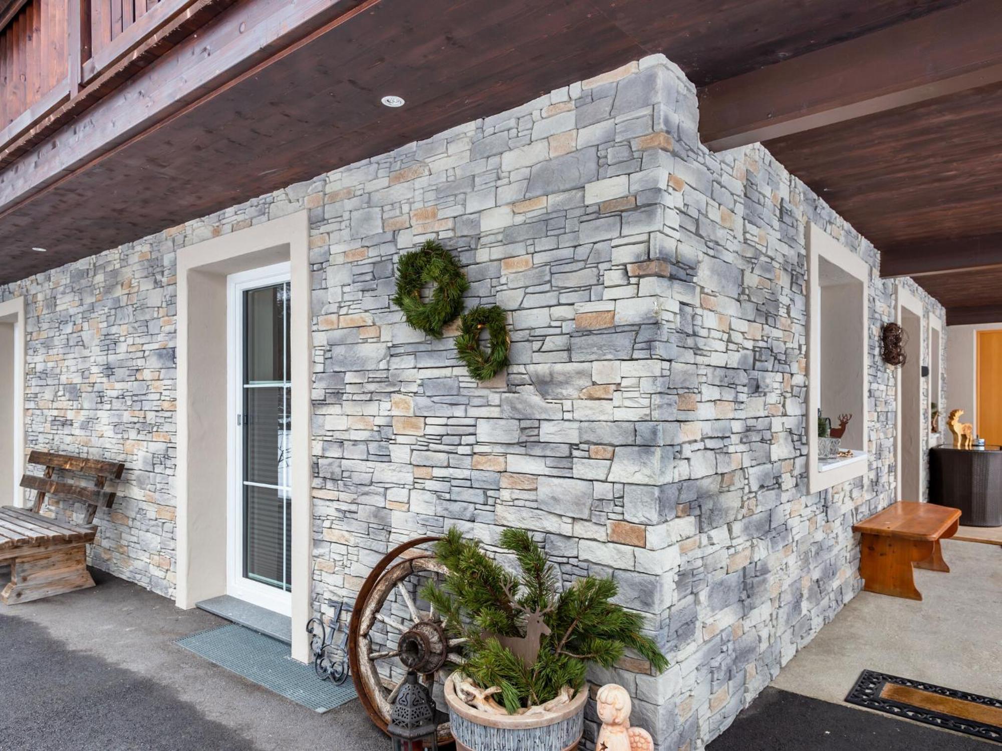 Apartment In Neukirchen Am Gro Venediger Wald im Pinzgau Exterior foto